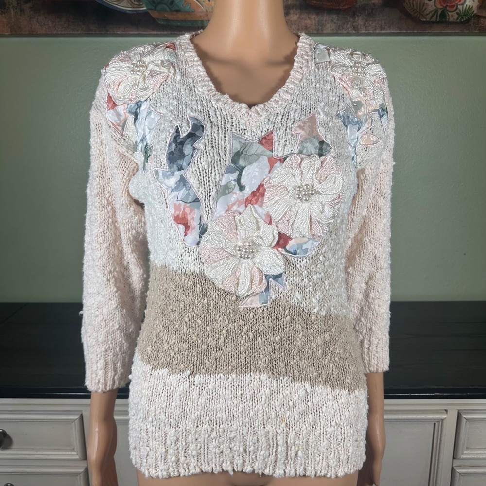 Bonnie & Bill by Holly Sweater Petite Floral Appliqué Pearl Embellished Knit